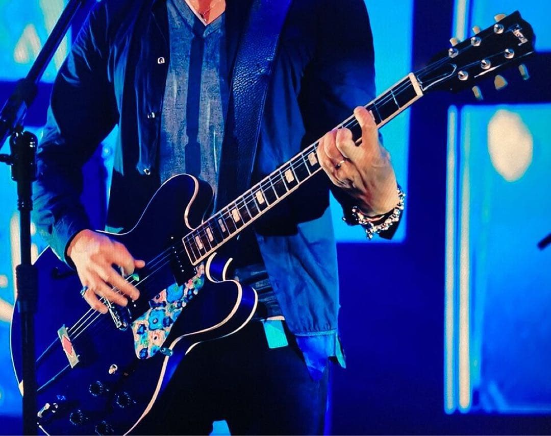 最終Gibson ES-330L Beale Street Blue ミスチル