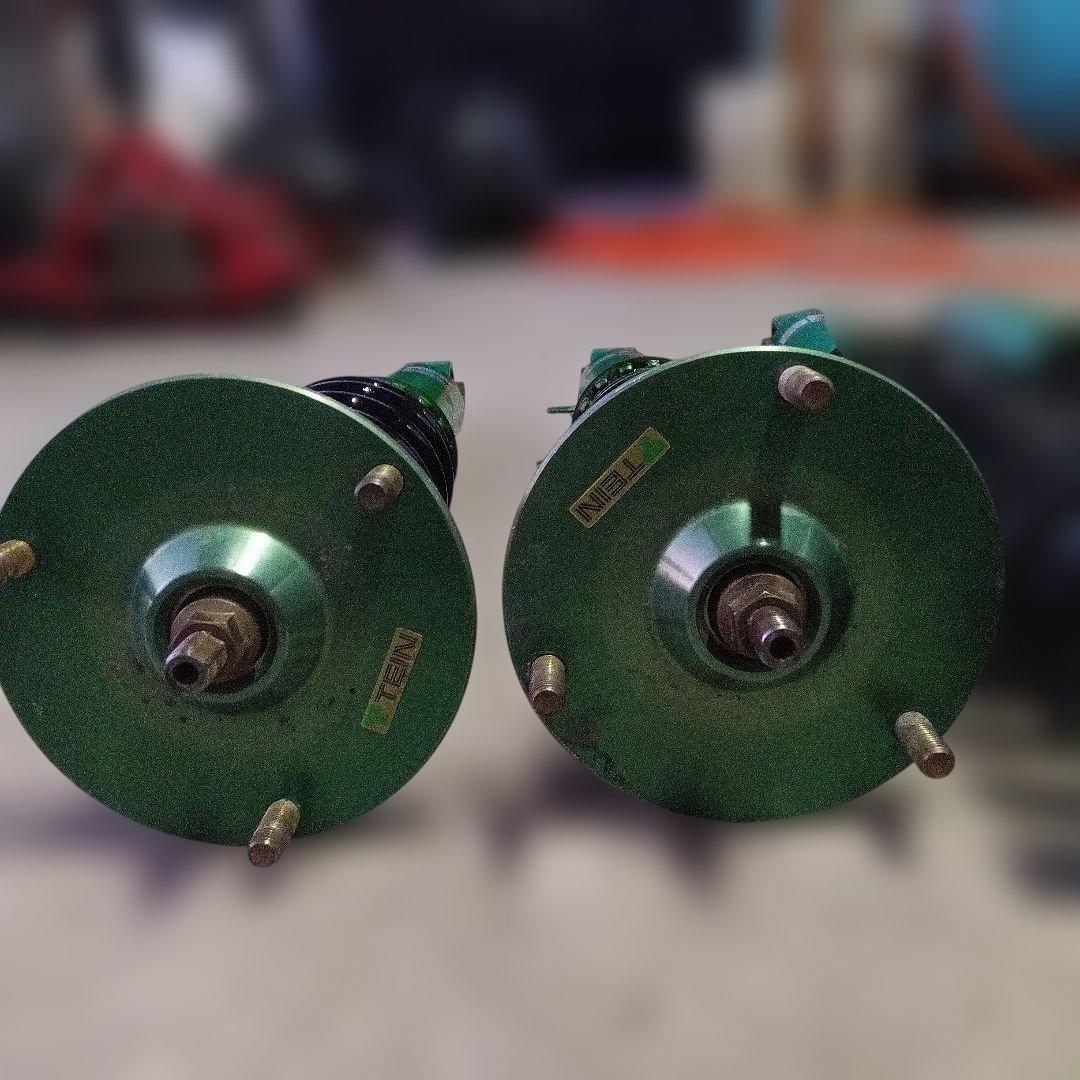 ポ*ケ様 16アリスト 17マジェスタ TEIN 車高調