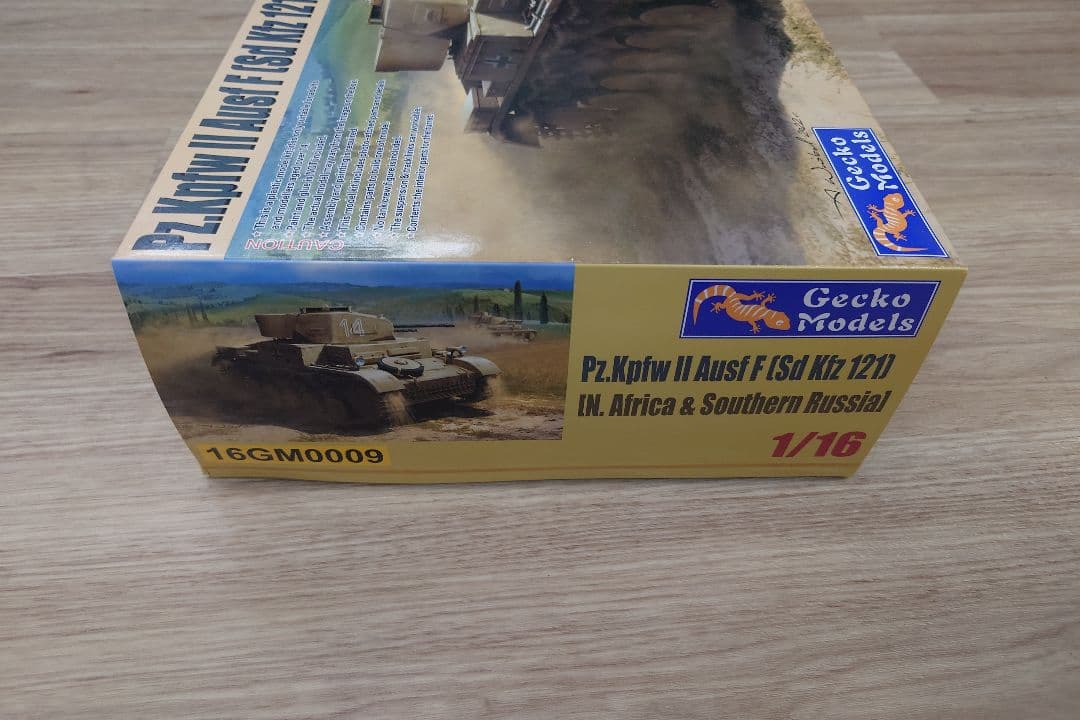 Pz.Kpfw II Ausf F (Sd.Kfz 121) 1/16スケール