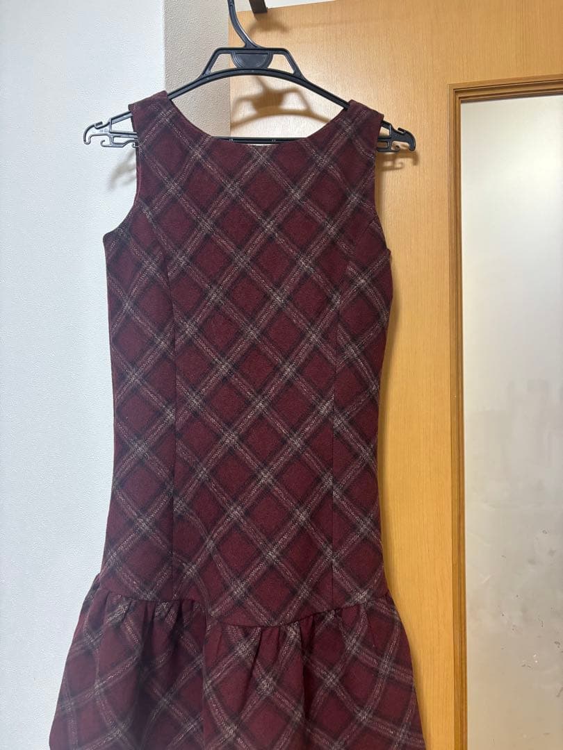 ダーリッチ　タータンチェックノースリミニワンピース