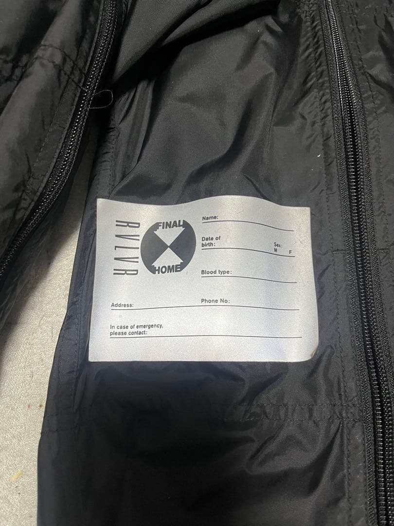 FINAL  1 LONG COAT × REVOLVER 黒