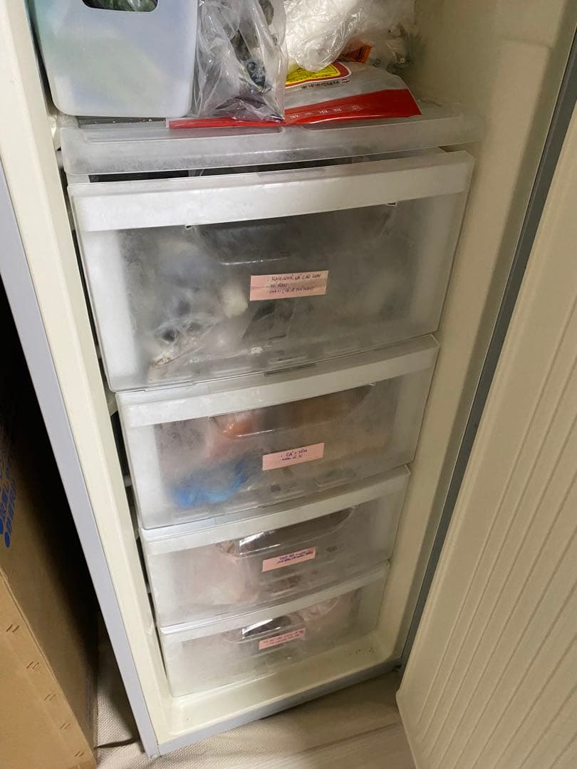 冷凍ストッカー　ハイアール132L 前開き