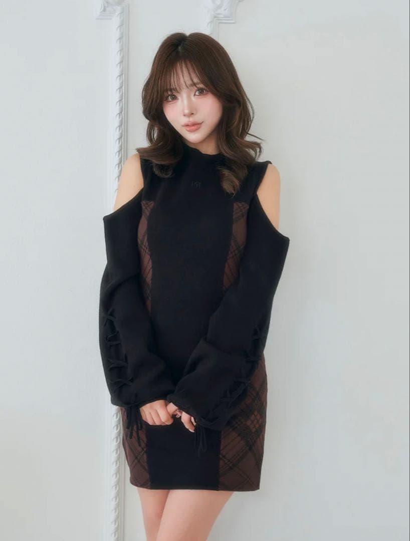 ダーリッチ サイドチェックニットミニワンピース