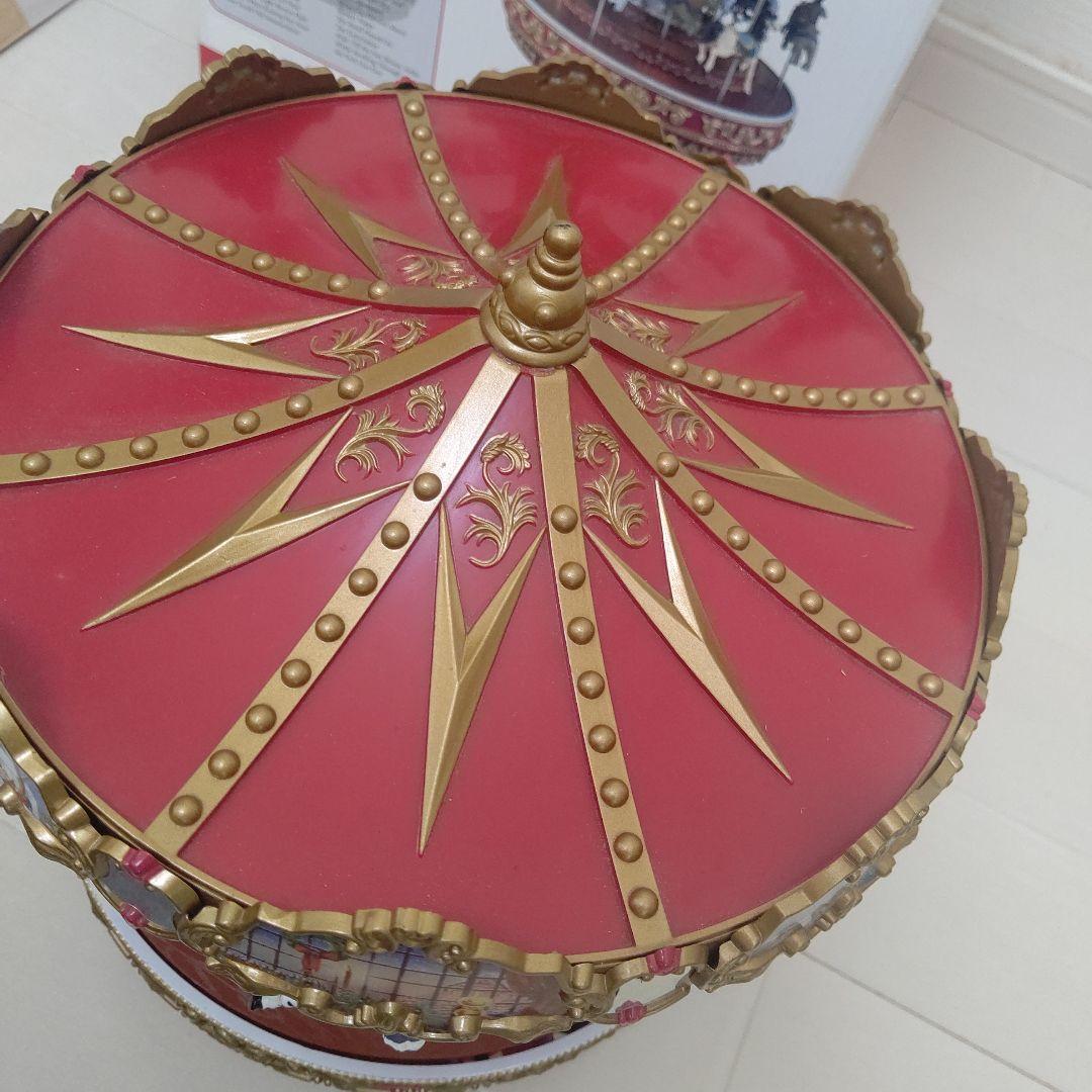 ミスタークリスマス　メリーゴーランド