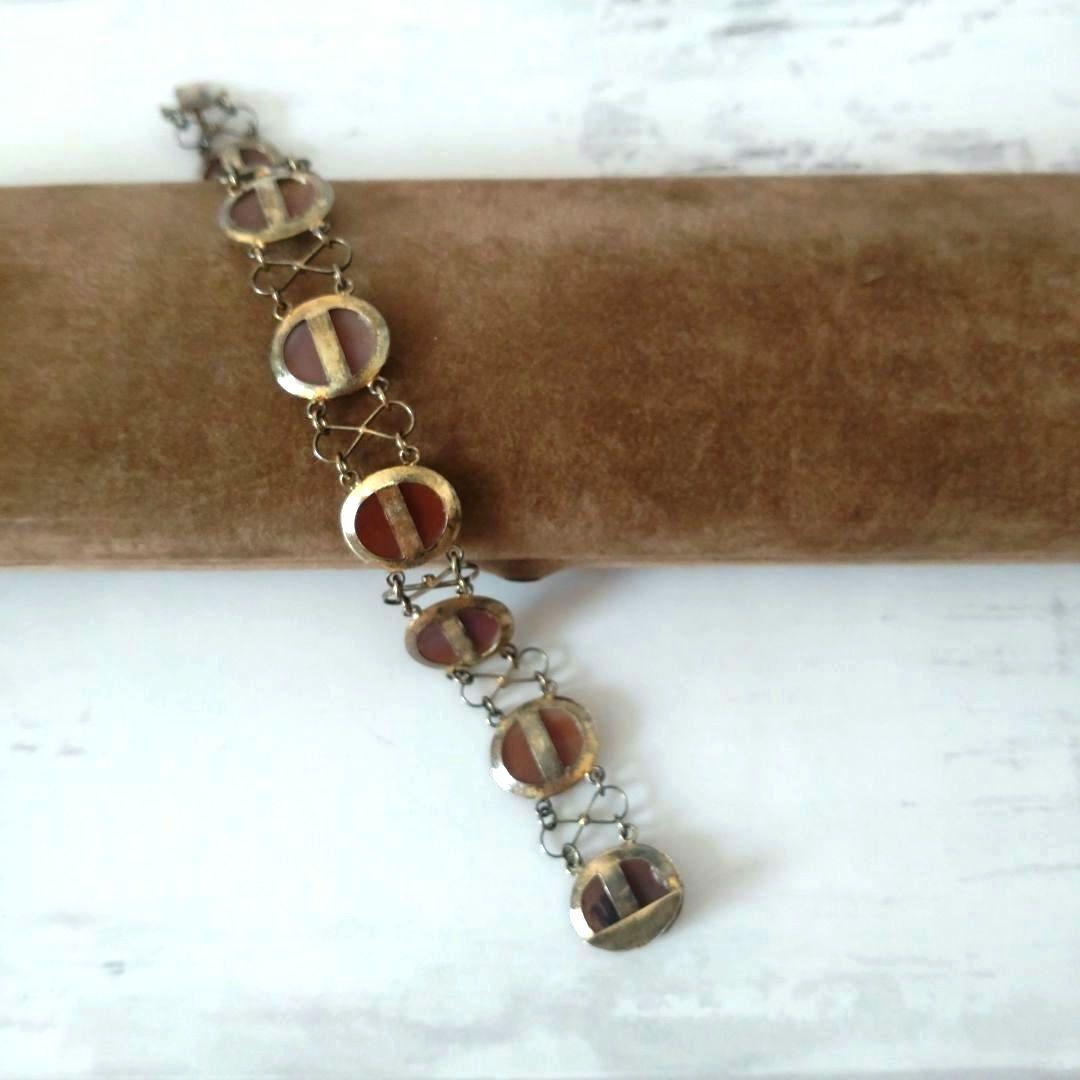 年代物　AVRIGA ROMA 　カメオ調 ブレスレット　カメオ