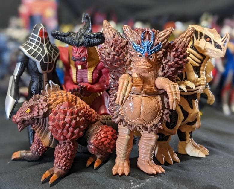 ウルトラマンコスモス＆登場怪獣・宇宙人ソフビフィギュア（バンダイ）41体セット＋