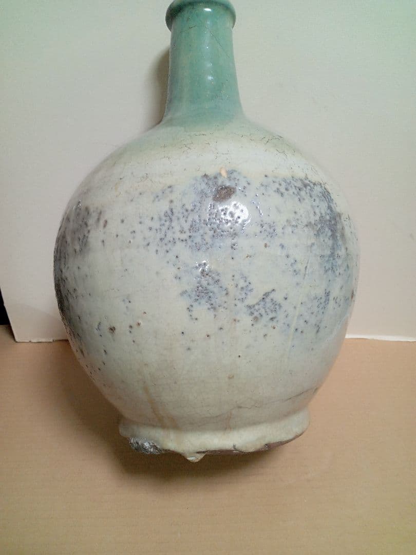 朝鮮王朝ねか明川初期の物と言われました高さ33センチです