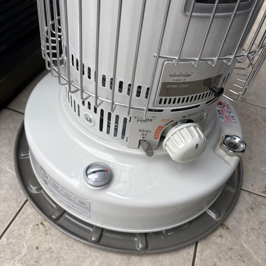 【SALE】TOYOTOMI ポータブル石油ファンヒーター KS-67H