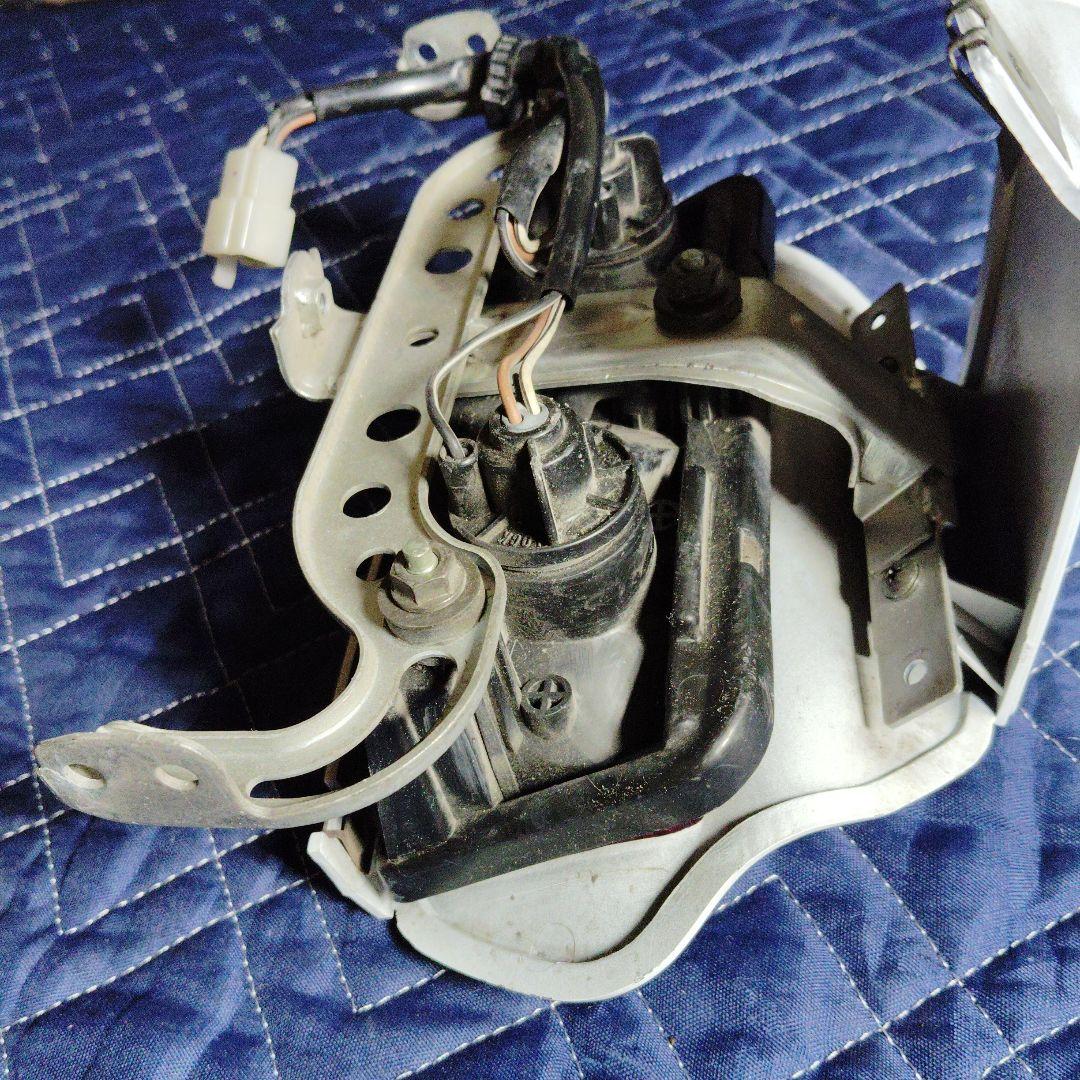 【絶版】RGV250Γ ガンマ VJ22A テールランプ　ステー　カウルセット