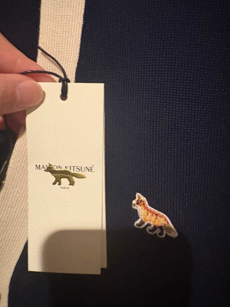 【新品未使用】MAISON KITSUNÉ カーディガンLサイズ