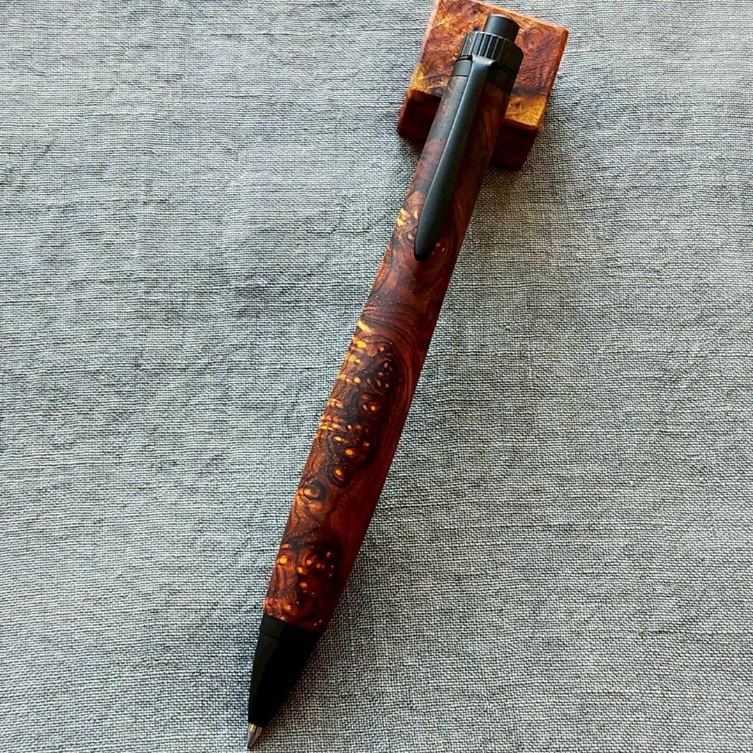 特上　ココボロ瘤　ハンドメイド　木軸ボールペン　G2　天然木　ブラック