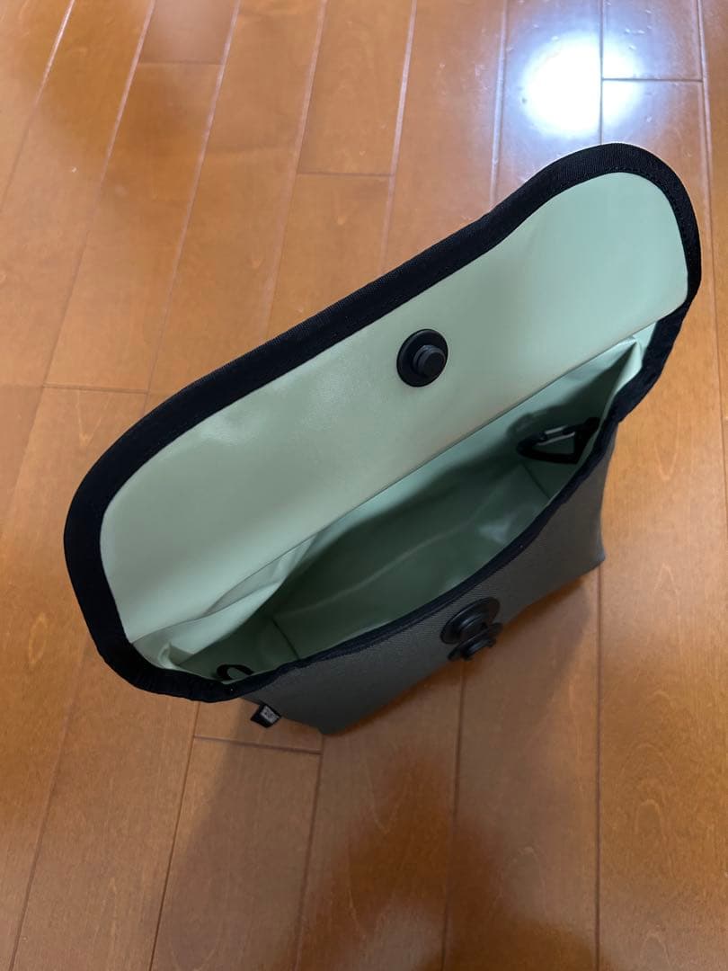 くぼでんRESISTANT ショルダーバッグ　Hip hanger 新品!