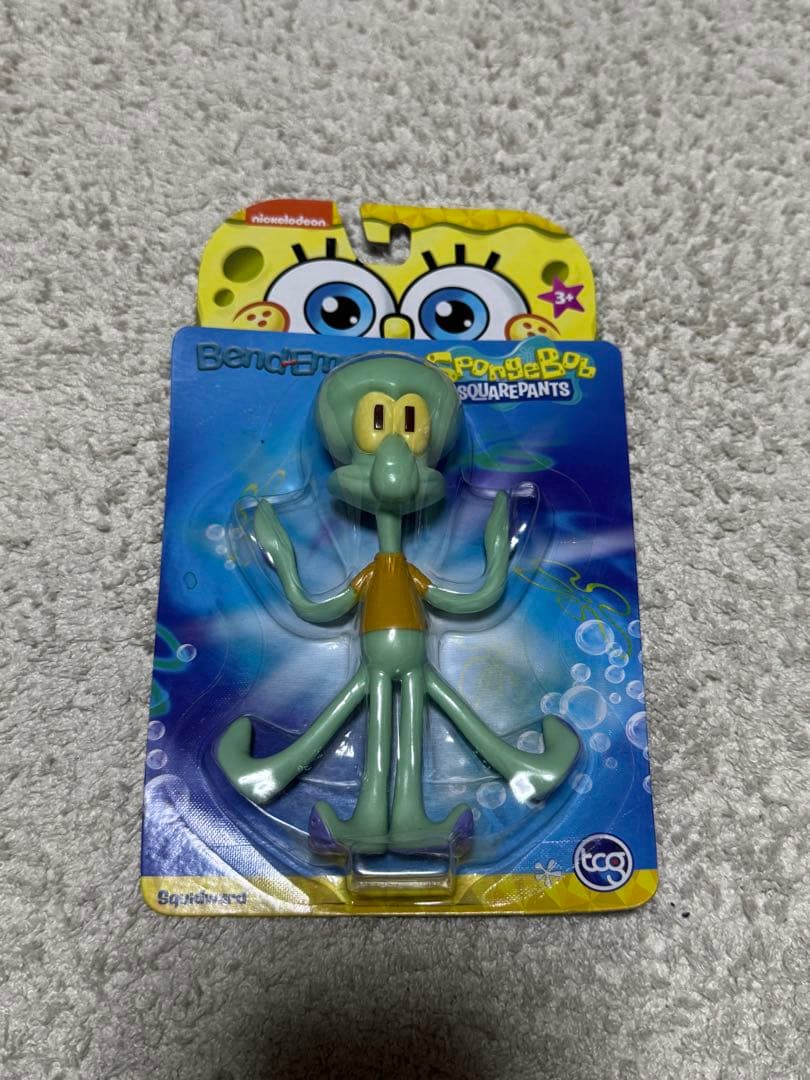 スポンジボブ　フィギュア4体セット　ベンダブルフィギュア 新品、未開封　アメトイ