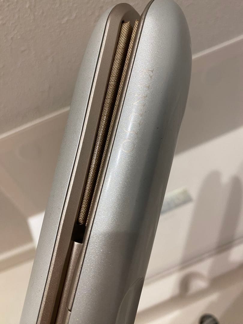 KINUJO ストレートヘアアイロン コードレス