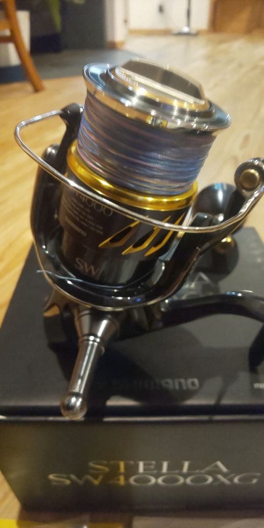 美品　シマノ STELLA SW 4000XG スピニングリール