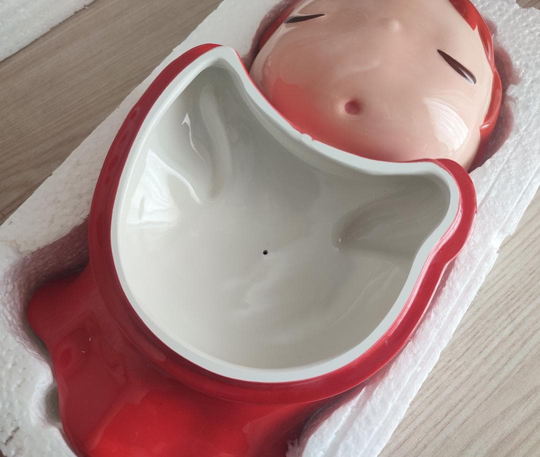 【未使用】 崖の上のポニョ　キャンディーポット　蓋付き菓子入れ　ジャー　ジブリ