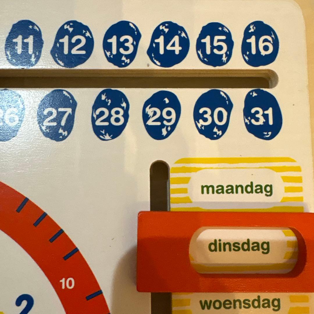 知育時計　知育カレンダー　ミッフィー Nijntje木製 オランダ
