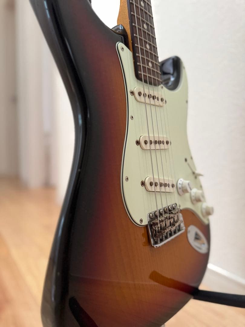 ZST-1R CoolZ ストラトキャスター サンバースト厚手のソフトケース付