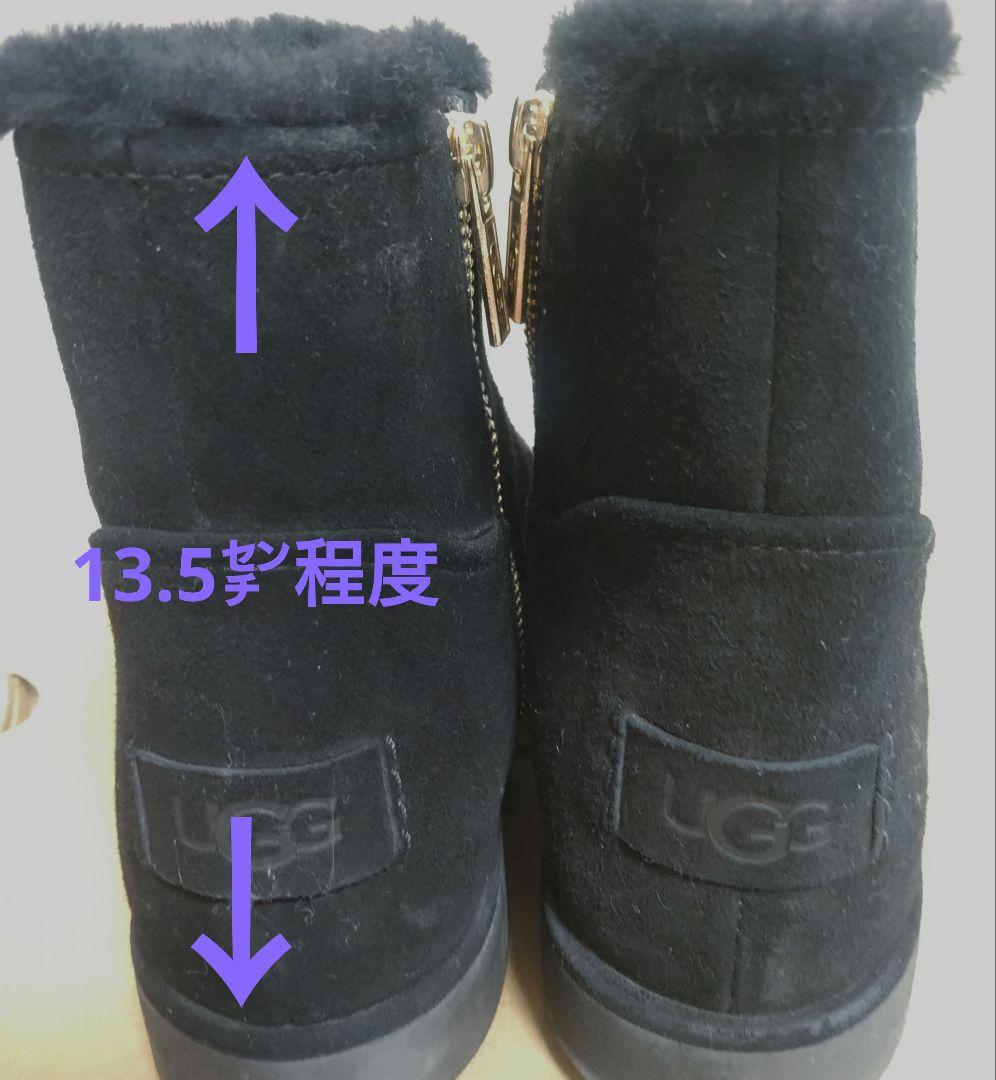 未使用　UGG ブラック Classicムートンブーツ