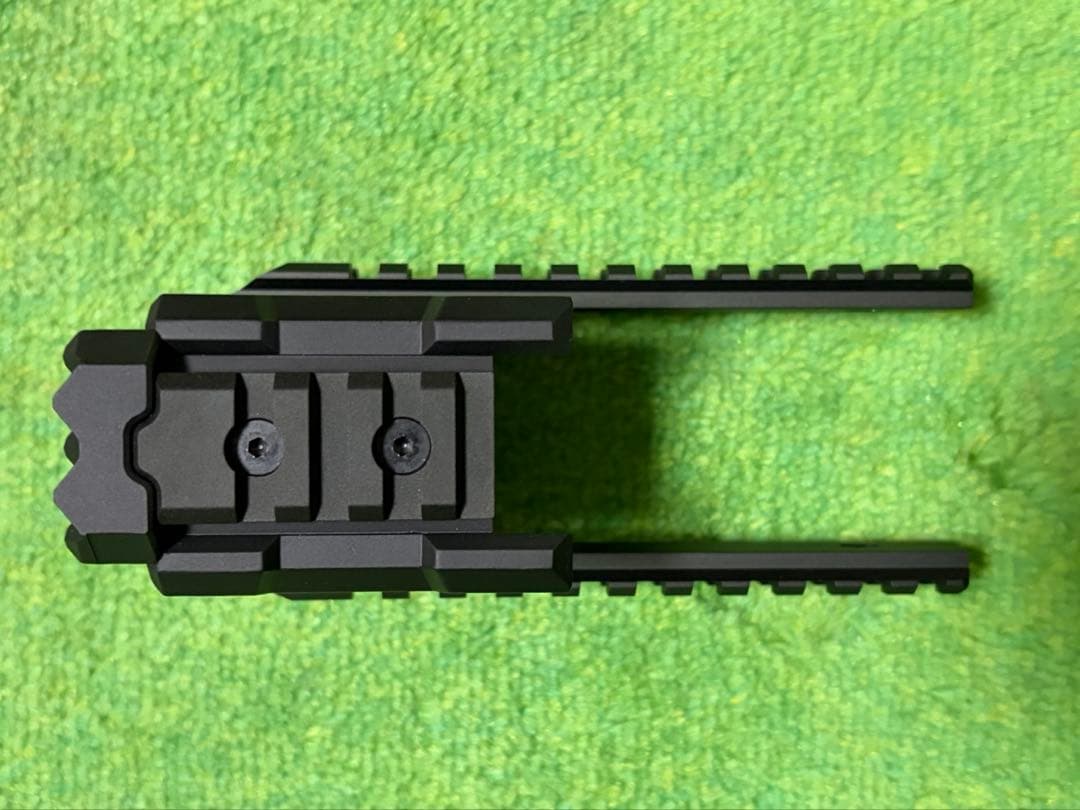 ライラクス　クリスベクター　ストライクレールシステム