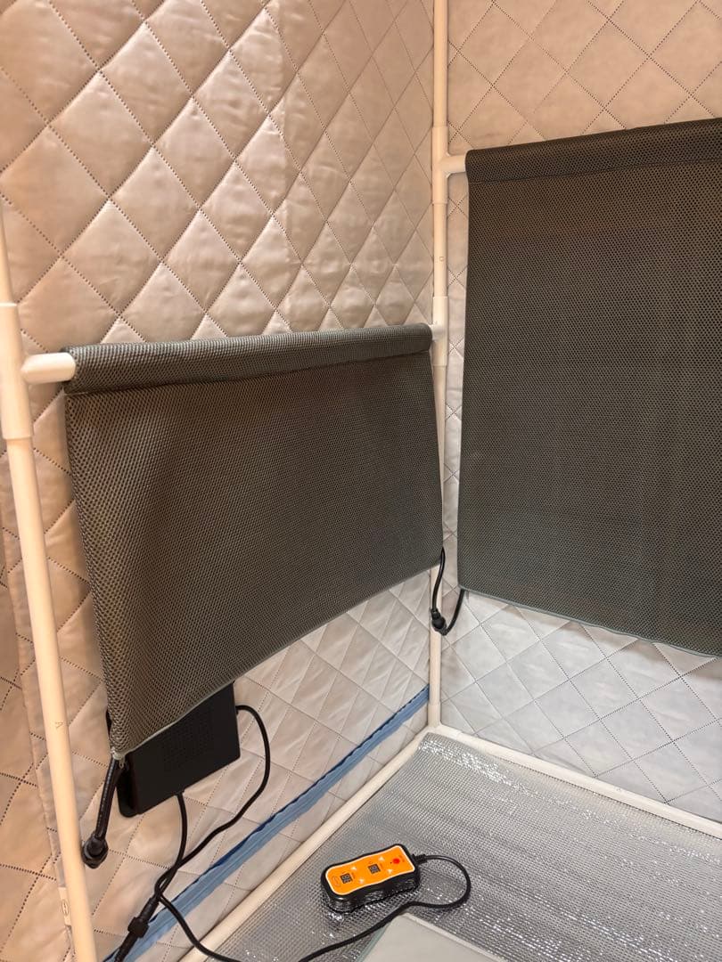 USB接続 サウナポッド 黒と青