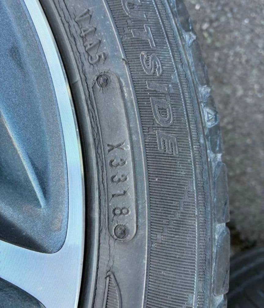 【クウガ】スズキ純正スペーシア165/55R15アルミタイヤセット 2本②