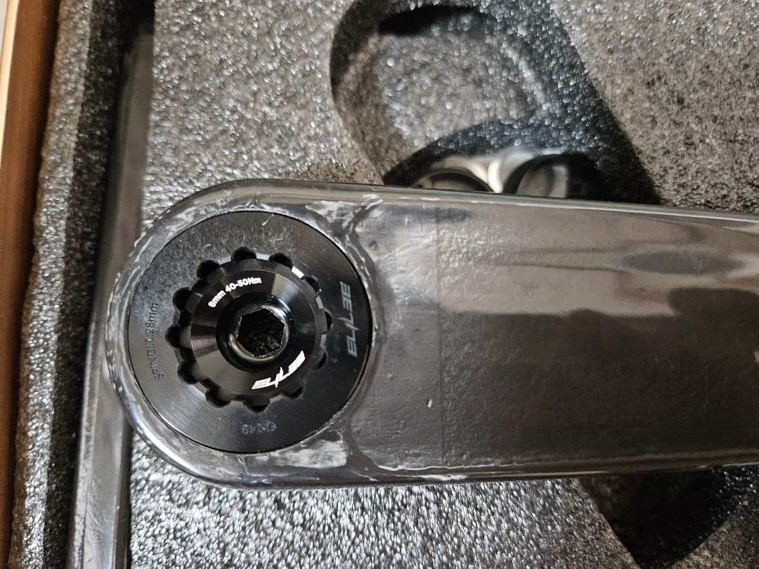 ELILEE(エライリー)X320超軽量カーボンクランク