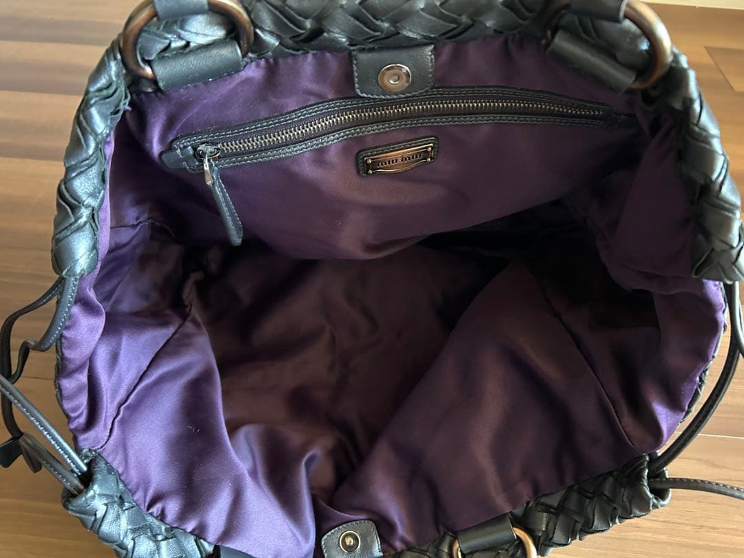 miu miu 編み込みレザーハンドバッグ