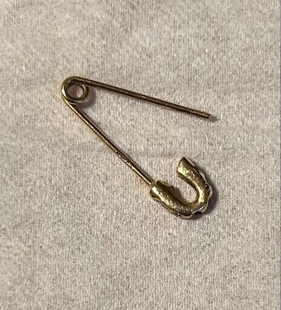 jam  maid 安全ピンピアス