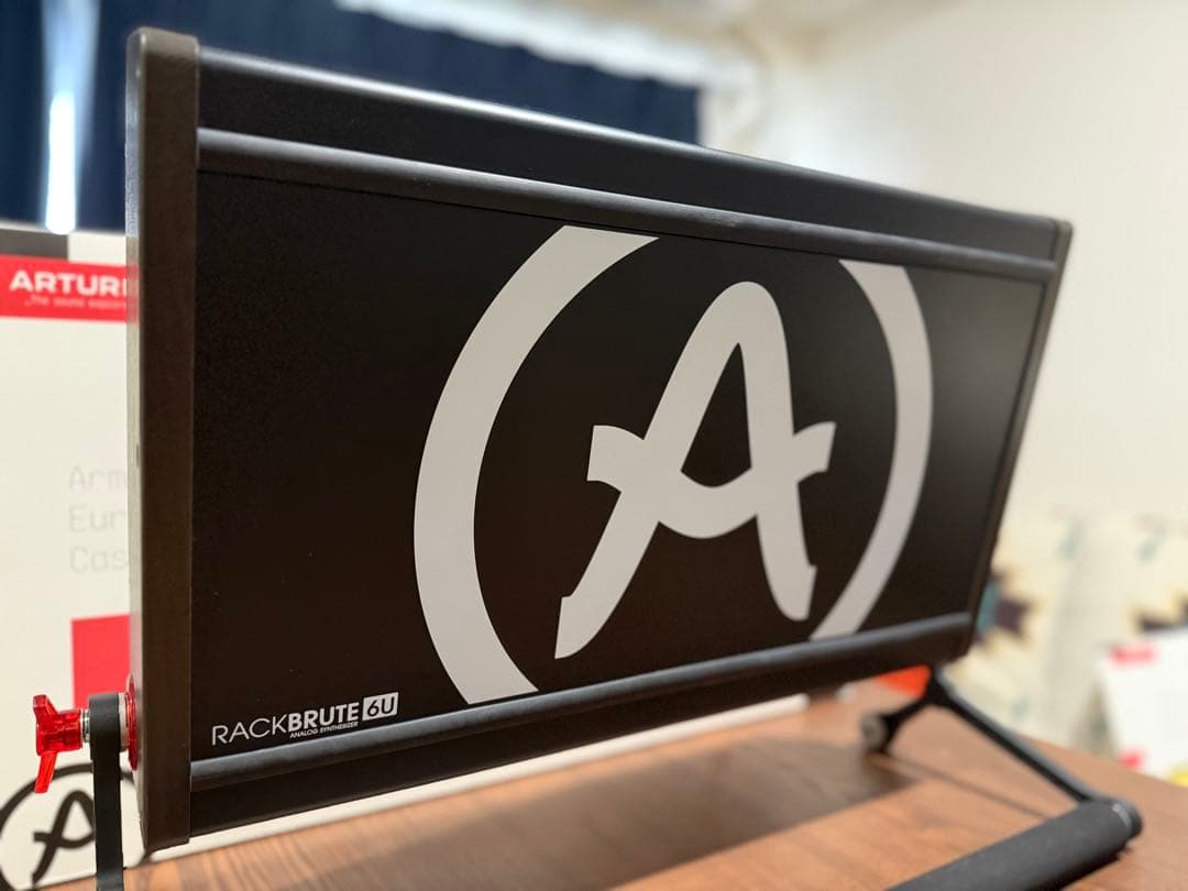 Arturia RackBrute 6U Noir モジュラーシンセ