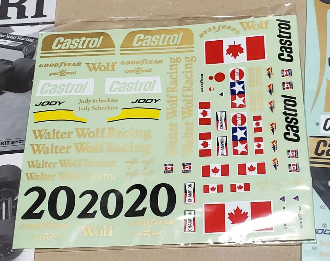 タミヤ1/10 F-1 ウルフWR-1 ラジコン