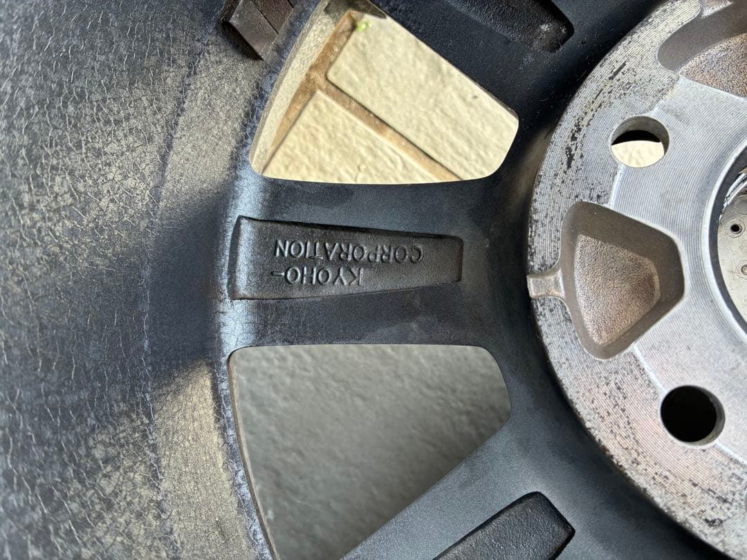 なー 16インチスタッドレスホイールセット