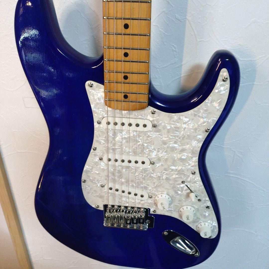 Squier　ストラトキャスター