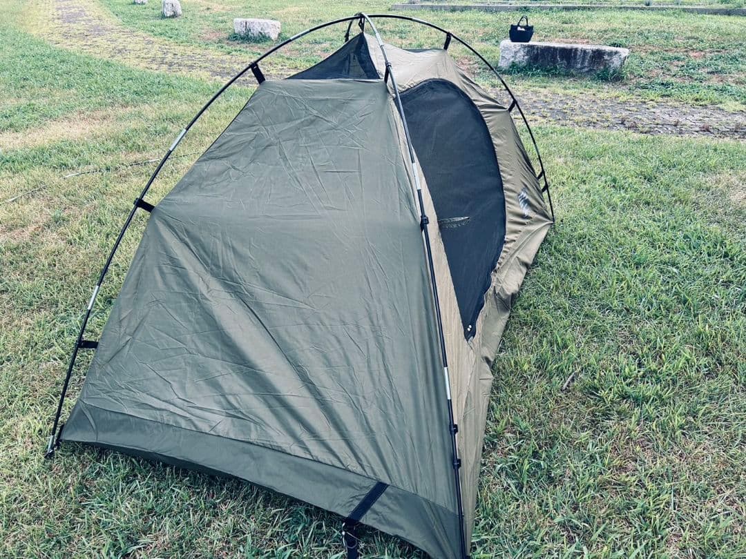 新品未使用 試し張りのみ おしゃれ 1~2人 組立簡単ソロテント オンワードDD
