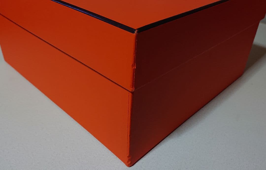 HERMES 空き箱 約39×35×18,2cm