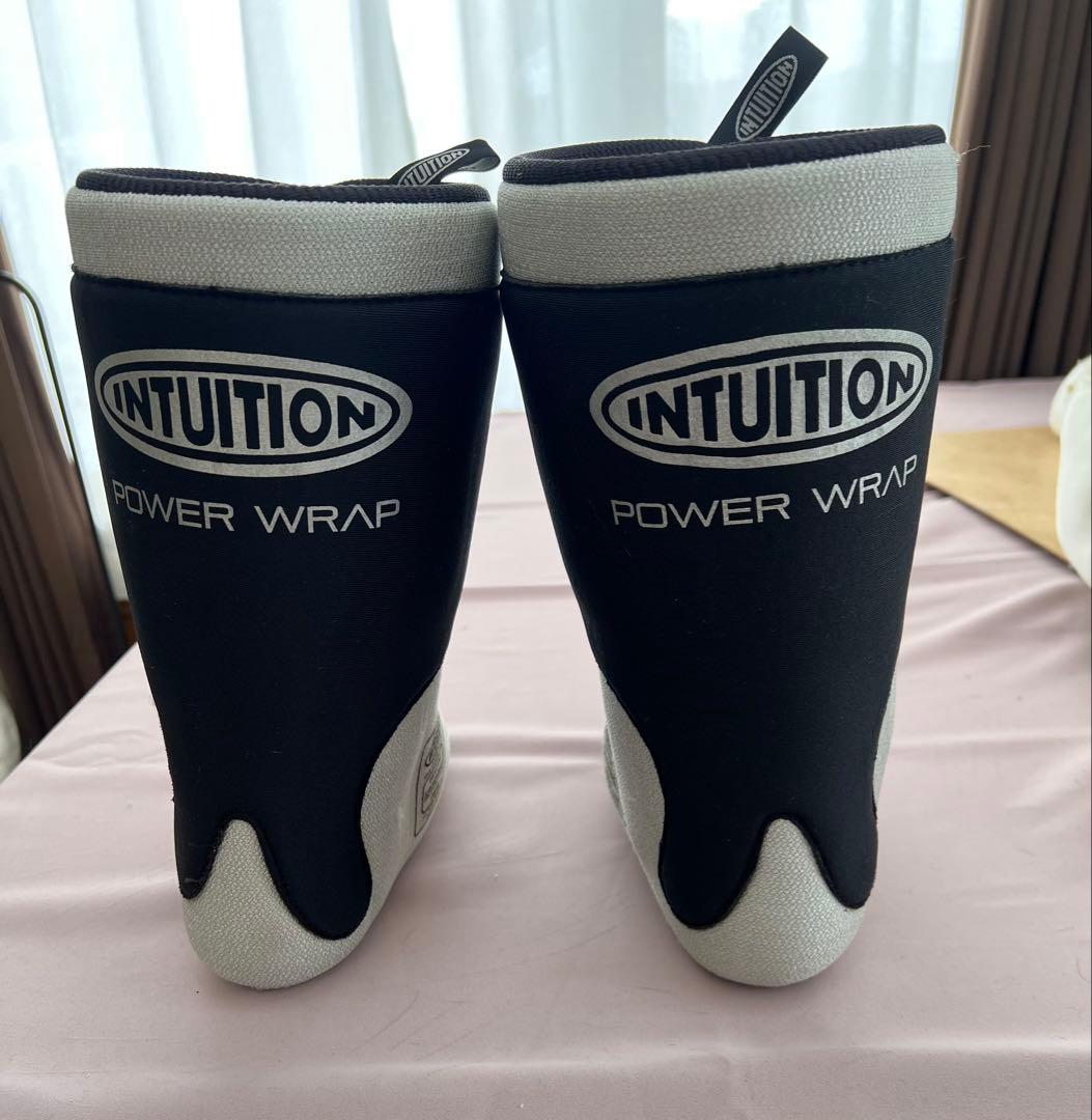 Intuition Power スノーボードインナー