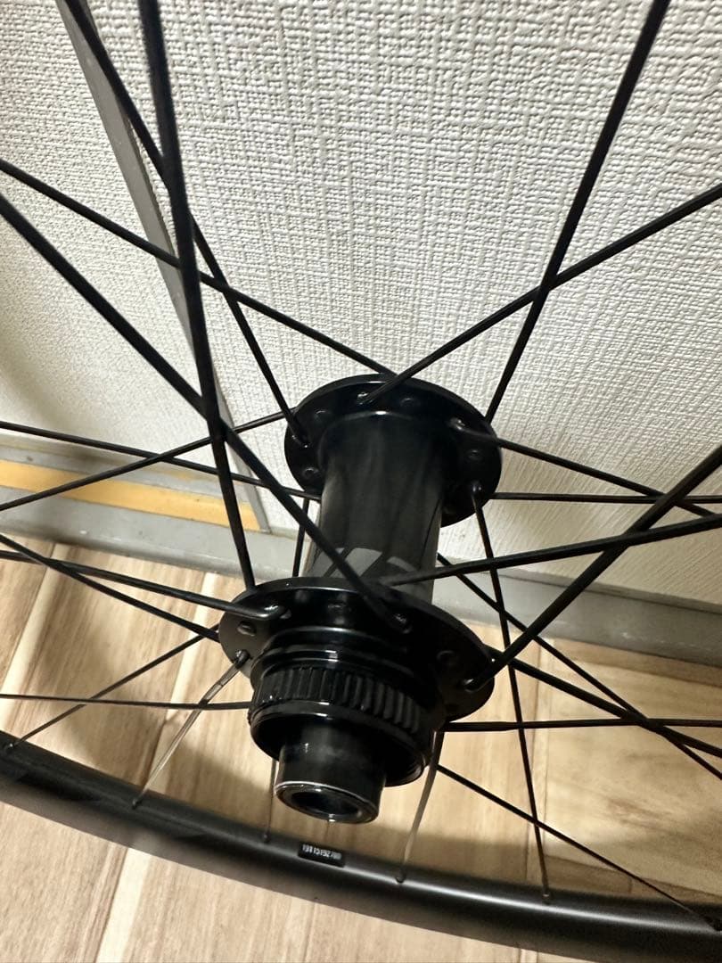 【ジャンク】ZIPP 303S Tubeless Disc 前後セット