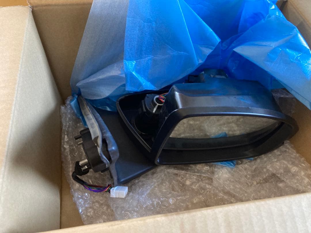 ホンダ　フリード　令和4 右ドアミラー