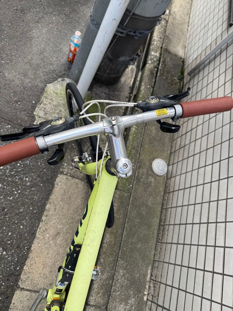 ジャイアント　クロスバイク　都内　即決