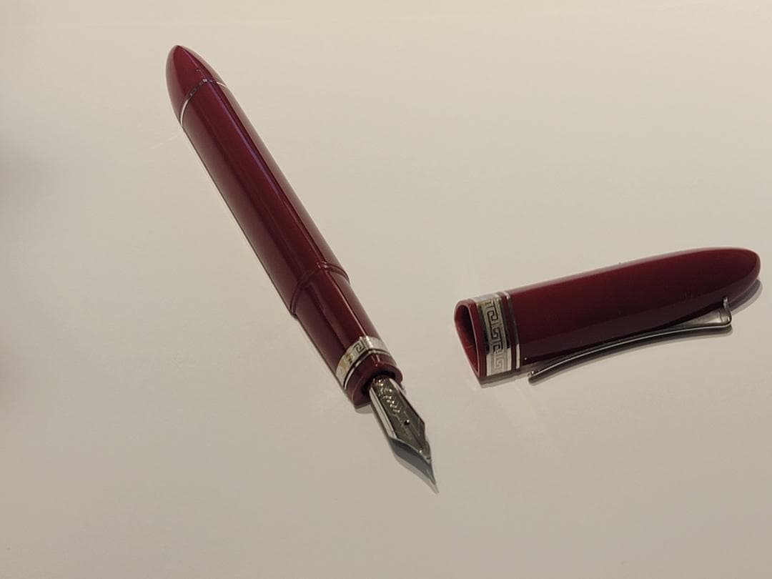 OMAS 360 Collection Red 万年筆M/18K