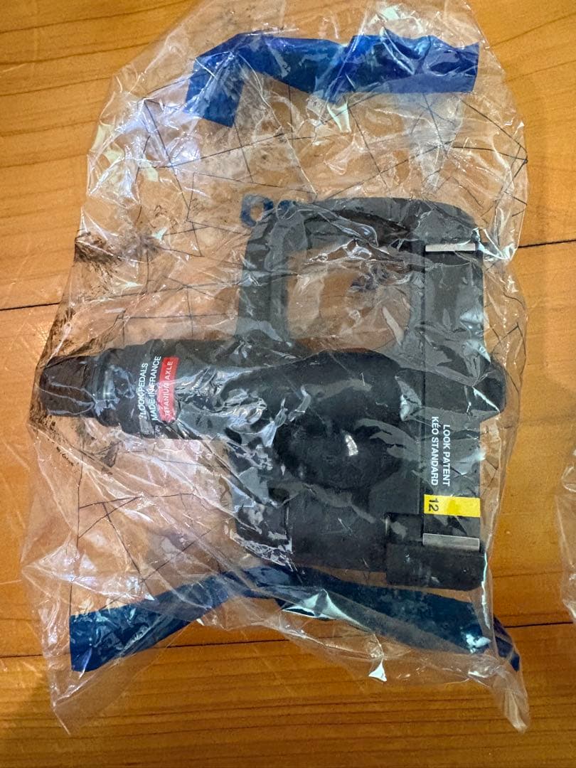 LOOKのKÉO BLADE CARBONペダル