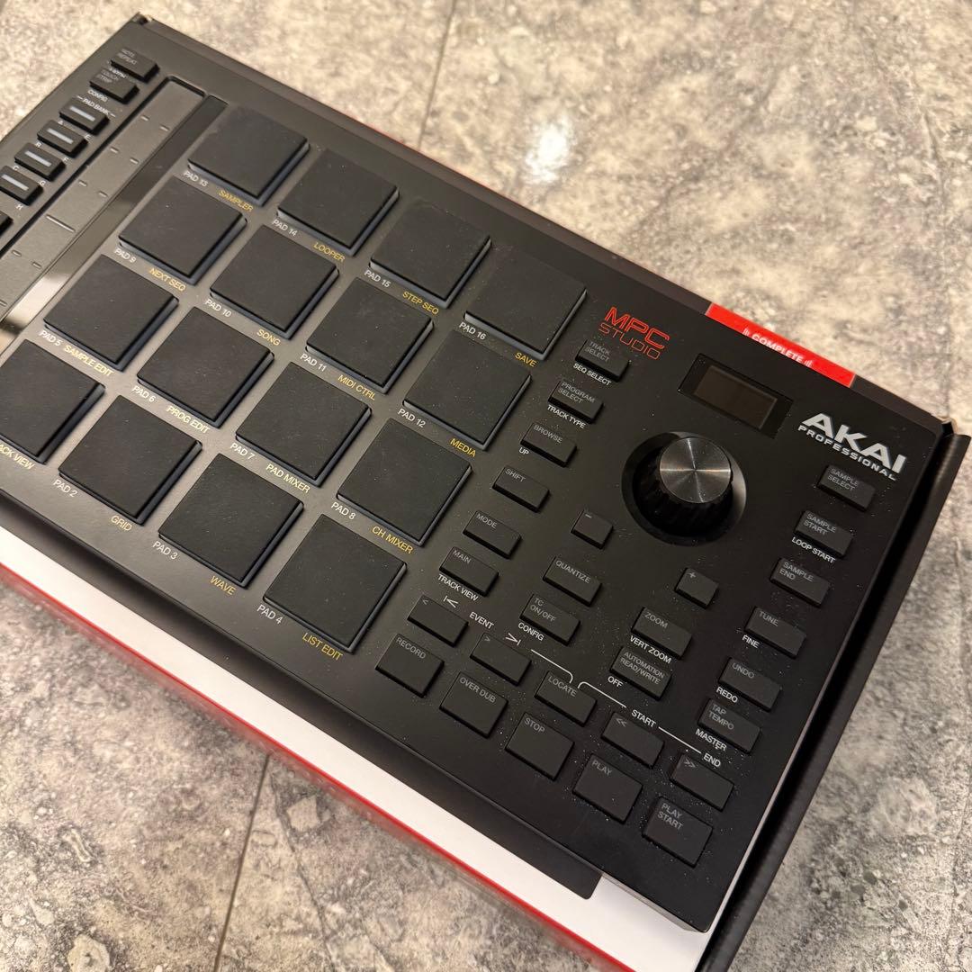 DJ機材 Akai Professional MPC Studio 2