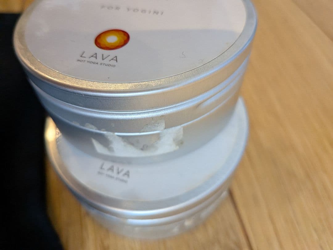 LAVA ピラティス　ホットヨガ　ダイエット