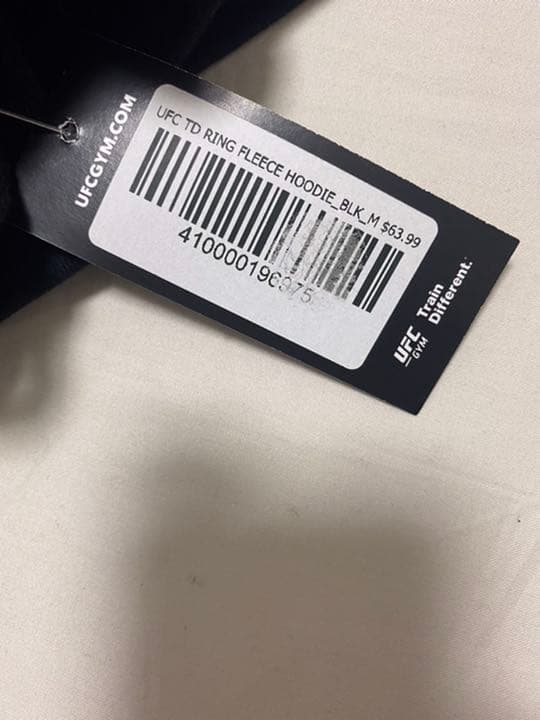 新品未使用 UFC GYM パーカー / フーディ& ナップサック