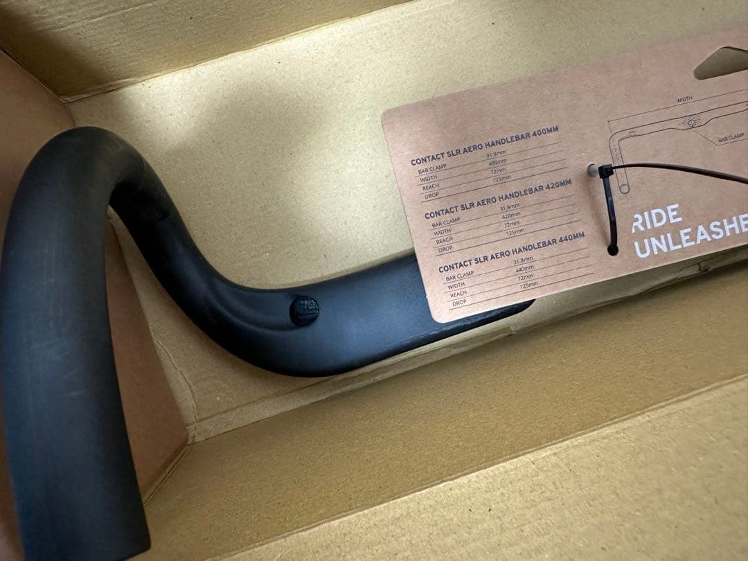 GIANT Contact SLR Aero Dropカーボンハンドル420mm