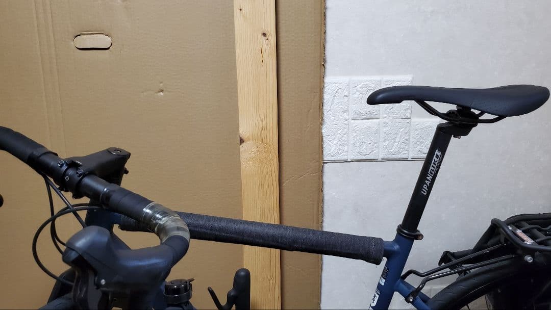 　ロードバイク　キャンプ可