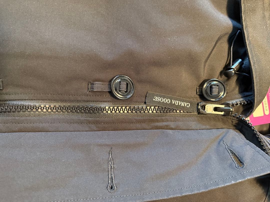 カナダグース　シャトーパーカー　(クリーニング済)