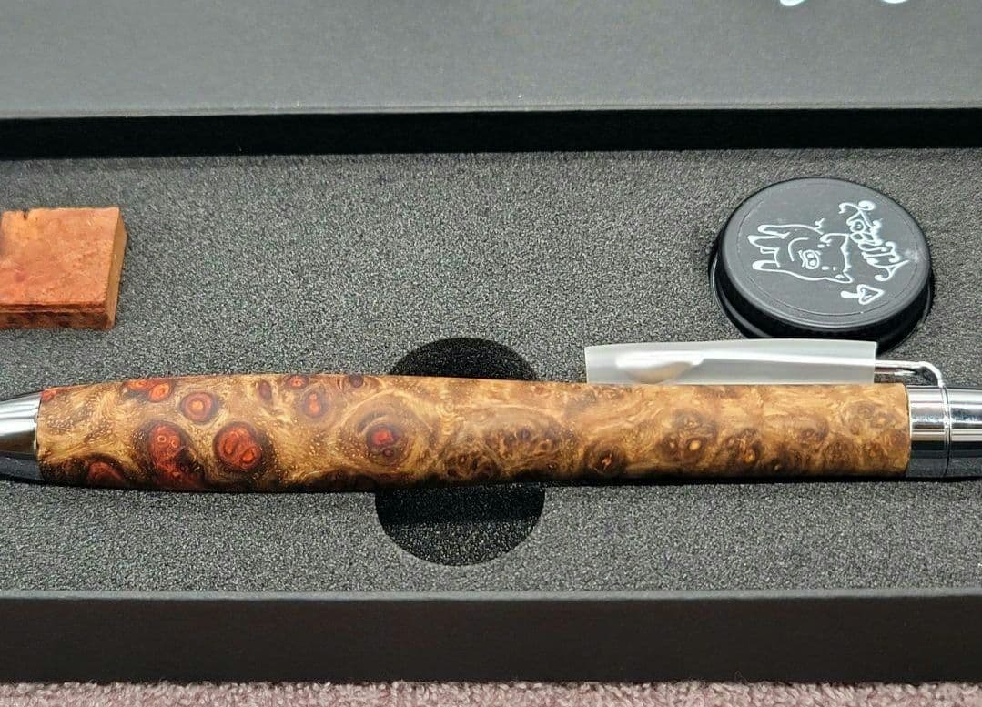 美品 極上花梨瘤紅白　シャープペンシル0.5ミリ