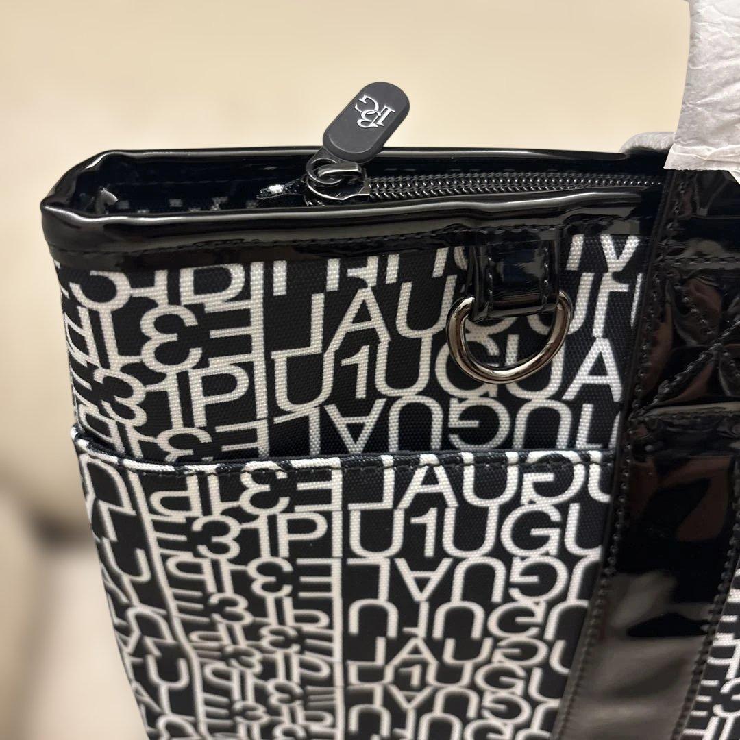 【未使用】1piu1uguale3 ミドルボストンロゴ