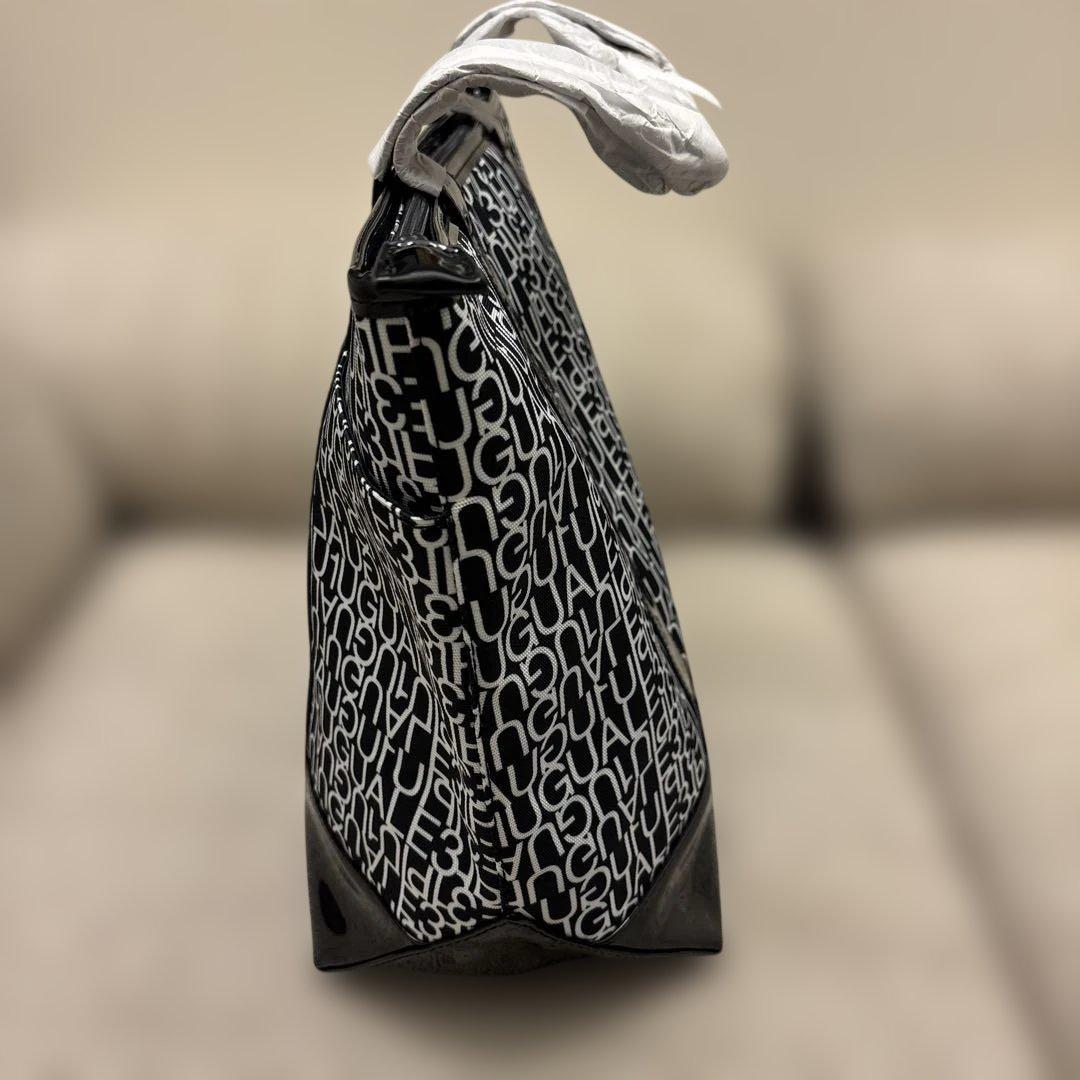 【未使用】1piu1uguale3 ミドルボストンロゴ